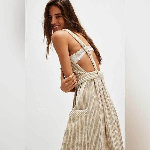 Free People Dresses & Skirts - NWOT Free People The Other Side Corduroy Midi Dress